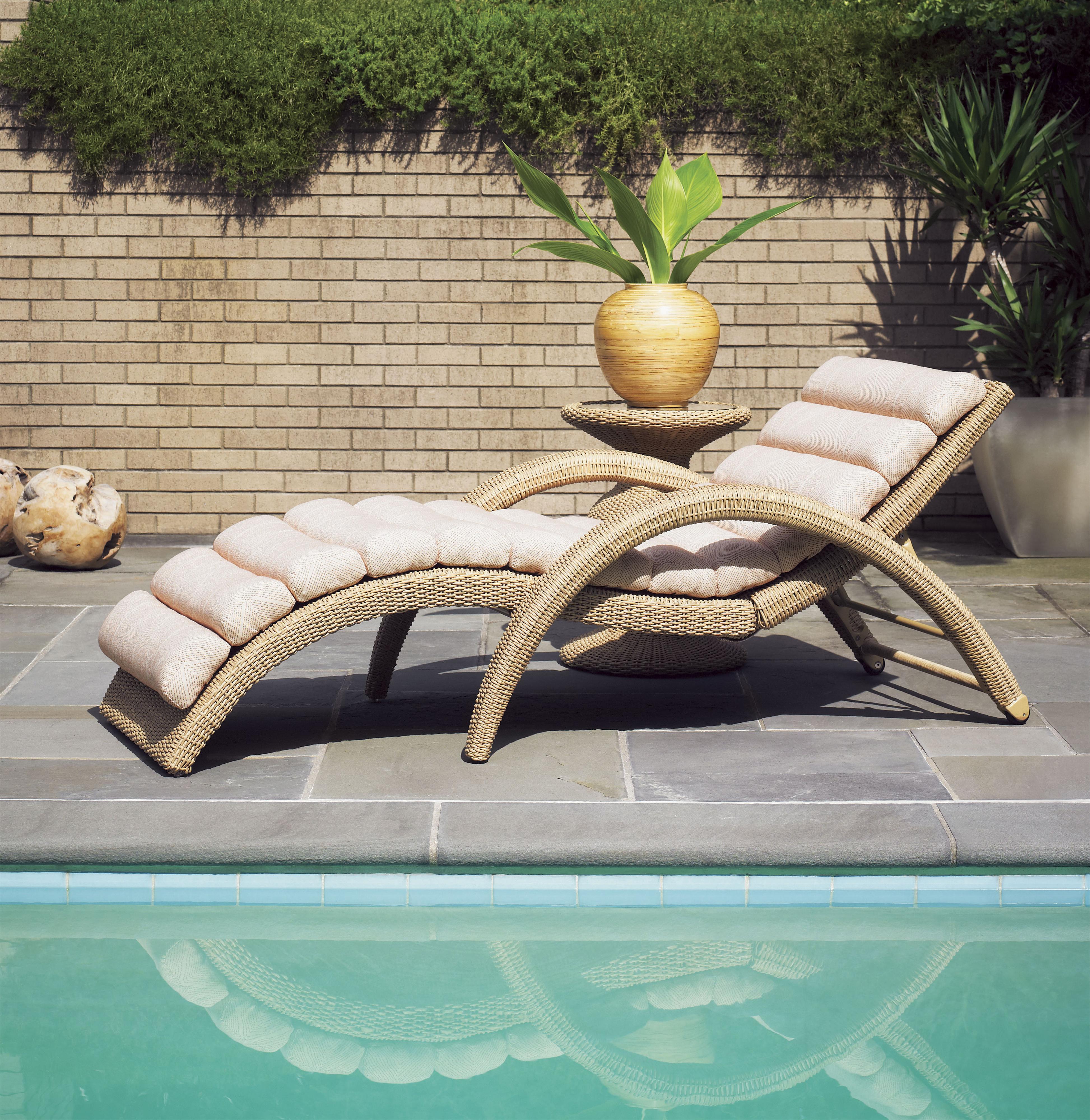 Tommy Bahama Outdoor Living Aviano Outdoor Wicker Chaise Lounge with